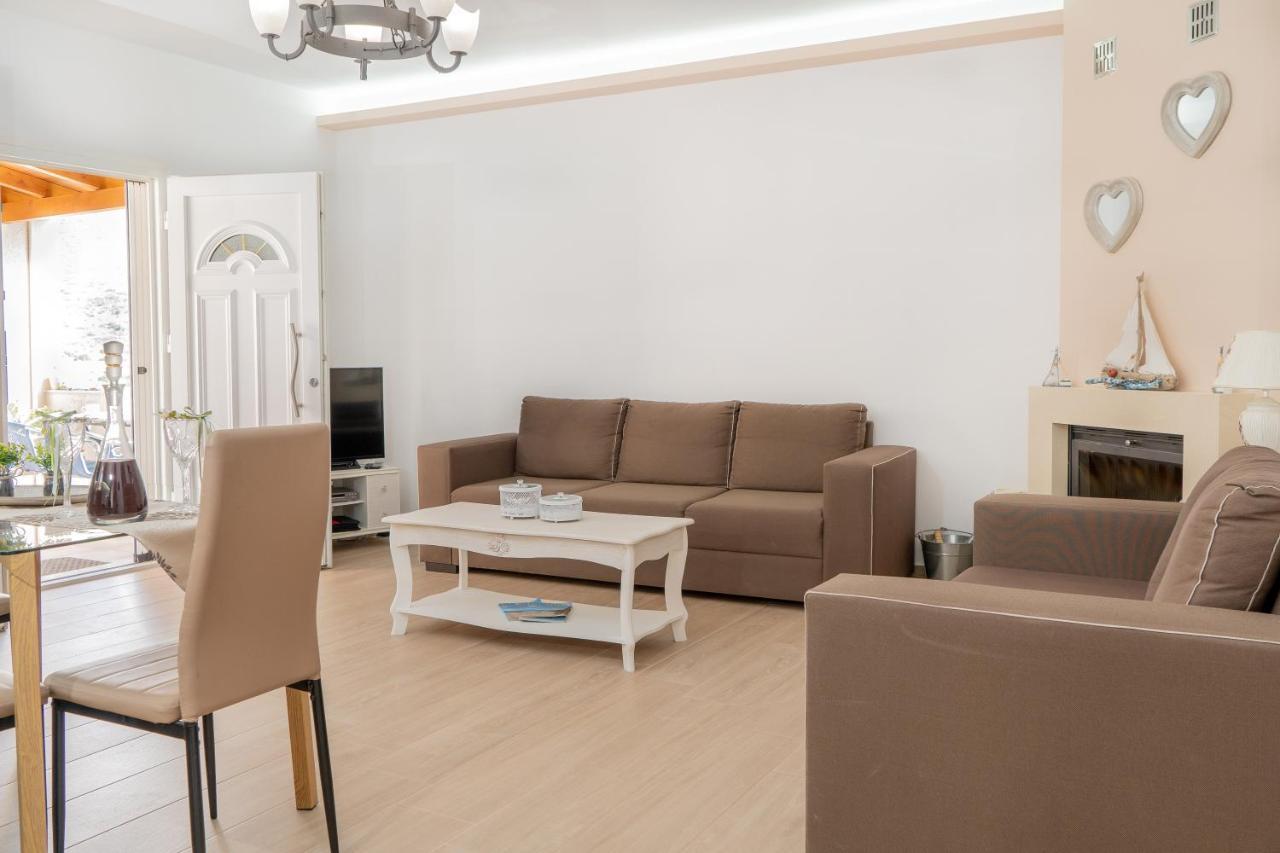 Marilena Apartment มากรีเยียลอส ภายนอก รูปภาพ